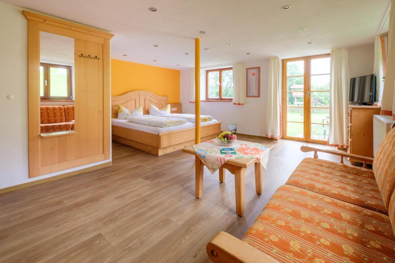 גונצזריד Gaestehaus Schlegel מראה חיצוני תמונה