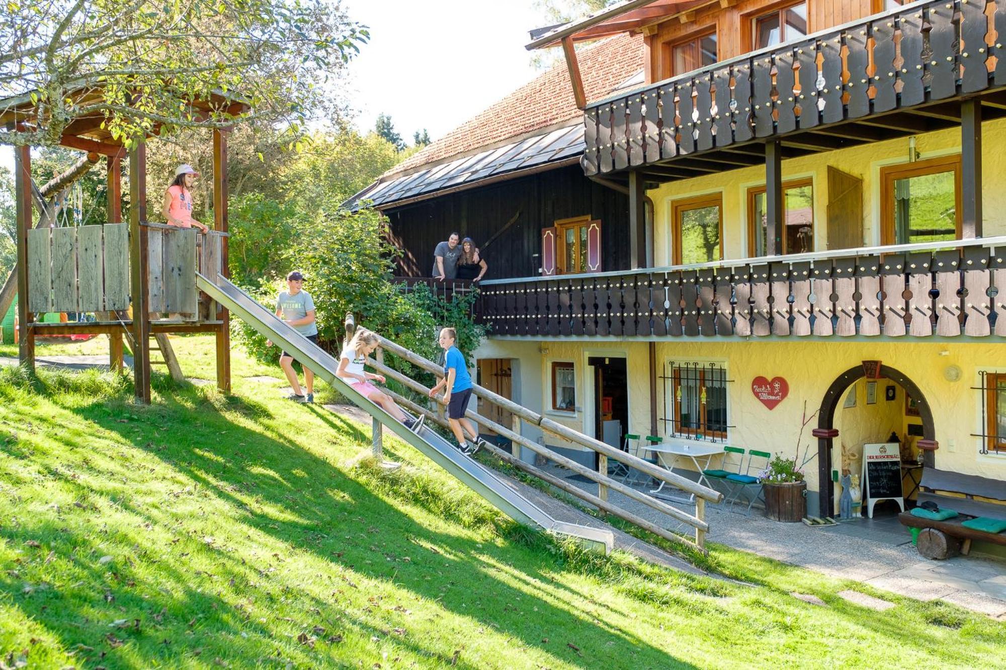 גונצזריד Gaestehaus Schlegel מראה חיצוני תמונה