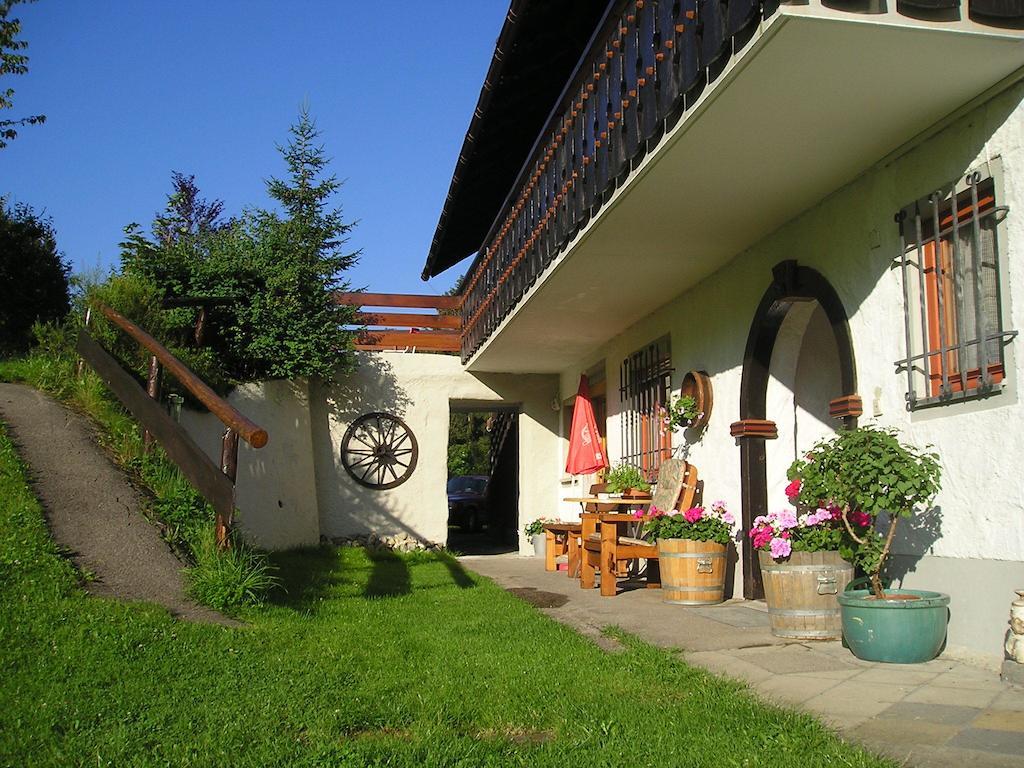 גונצזריד Gaestehaus Schlegel מראה חיצוני תמונה